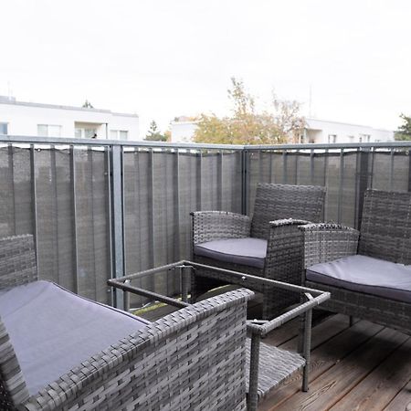 Modern Apartment W/ Cozy Balcony Near City Center Viyana Dış mekan fotoğraf